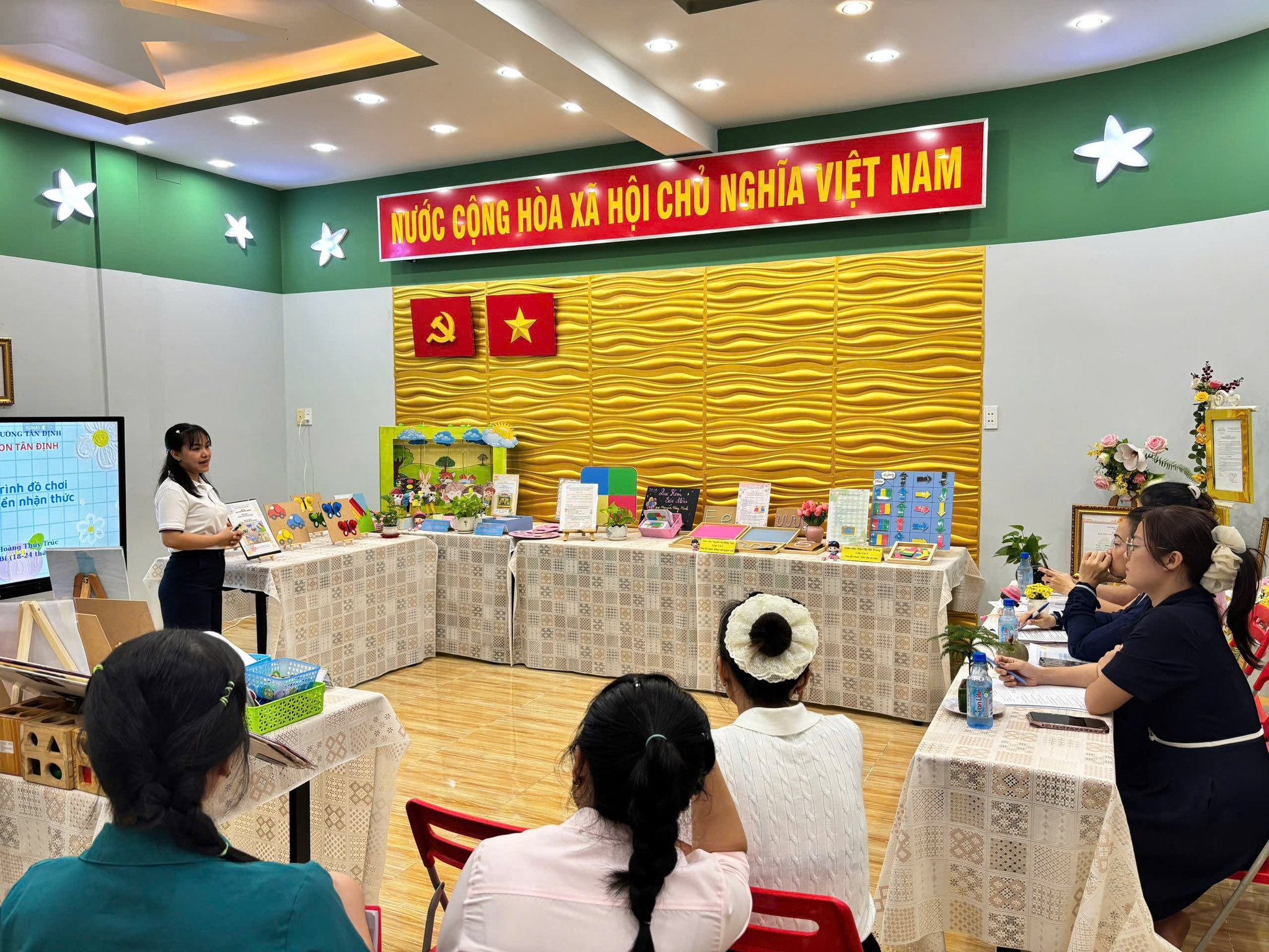 TRƯỜNG MẦM NON TÂN ĐỊNH TỔ CHỨC HỘI THI “GIÁO VIÊN DẠY GIỎI CẤP TRƯỜNG” VÒNG THUYẾT TRÌNH NĂM HỌC 2025 – 2026