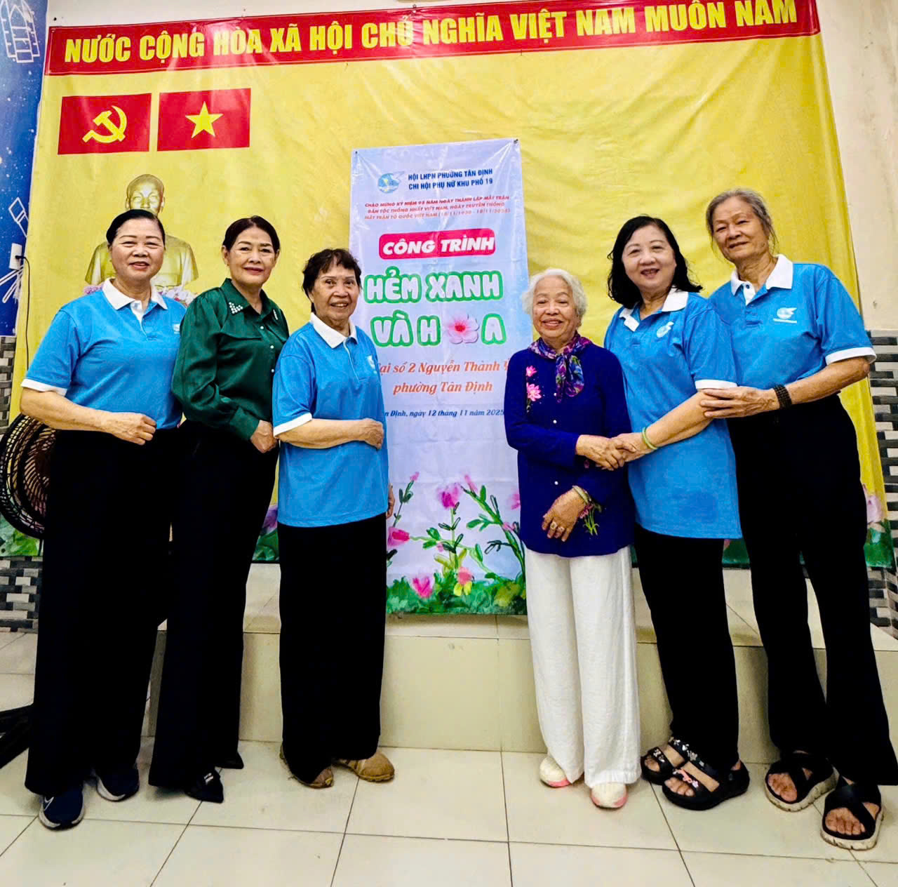 THÊM MỘT CÔNG TRÌNH "HẺM XANH VÀ HOA" TẠI KHU PHỐ 19