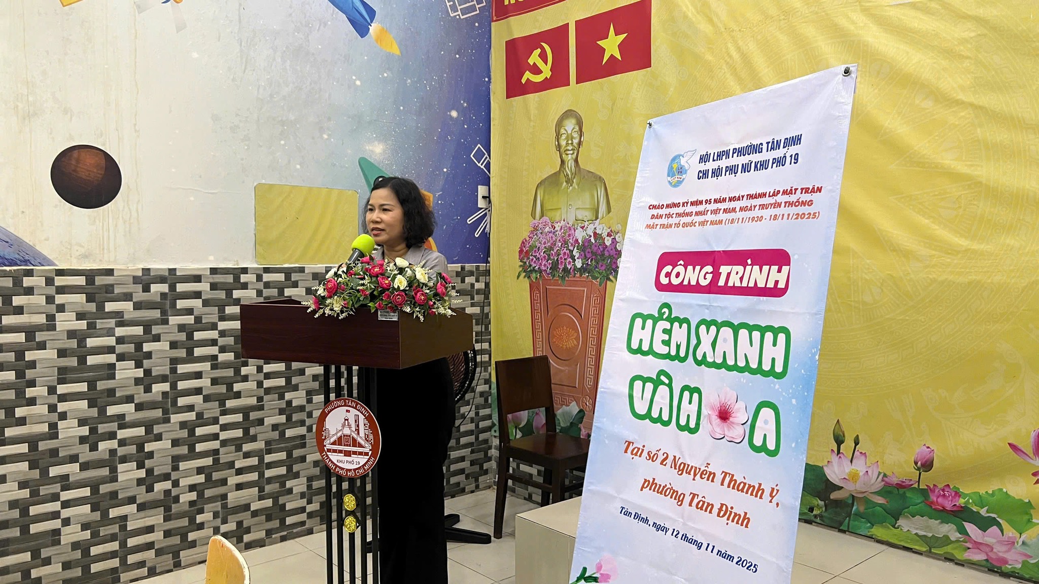 THÊM MỘT CÔNG TRÌNH "HẺM XANH VÀ HOA" TẠI KHU PHỐ 19