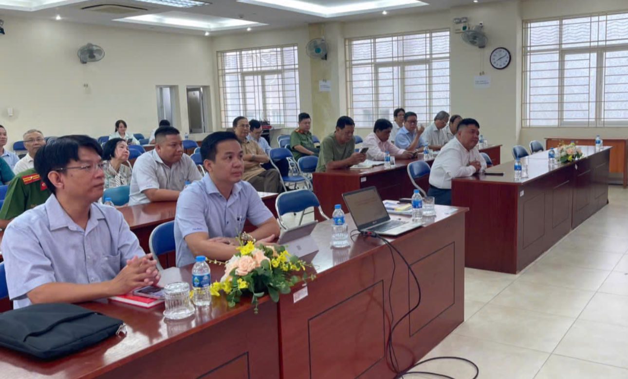 PHƯỜNG TÂN ĐỊNH TỔ CHỨC HỘI NGHỊ TẬP HUẤN, BỒI DƯỠNG NGHIỆP VỤ CÔNG TÁC XỬ LÝ VI PHẠM HÀNH CHÍNH NĂM 2025