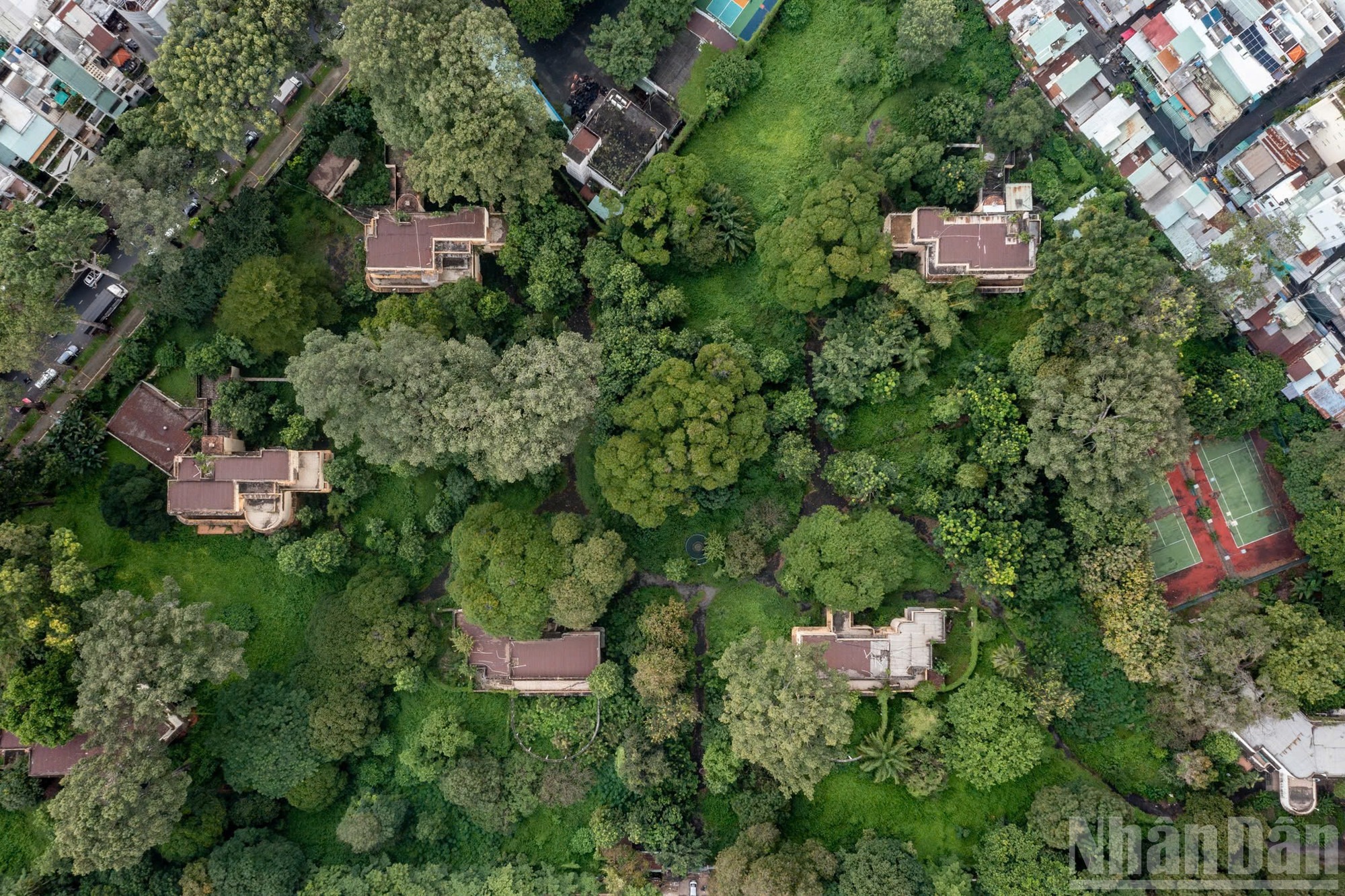 TP. HỒ CHÍ MINH KHỞI ĐỘNG CÔNG TRÌNH XÂY ĐÀI TƯỞNG NIỆM NẠN NHÂN COVID-19