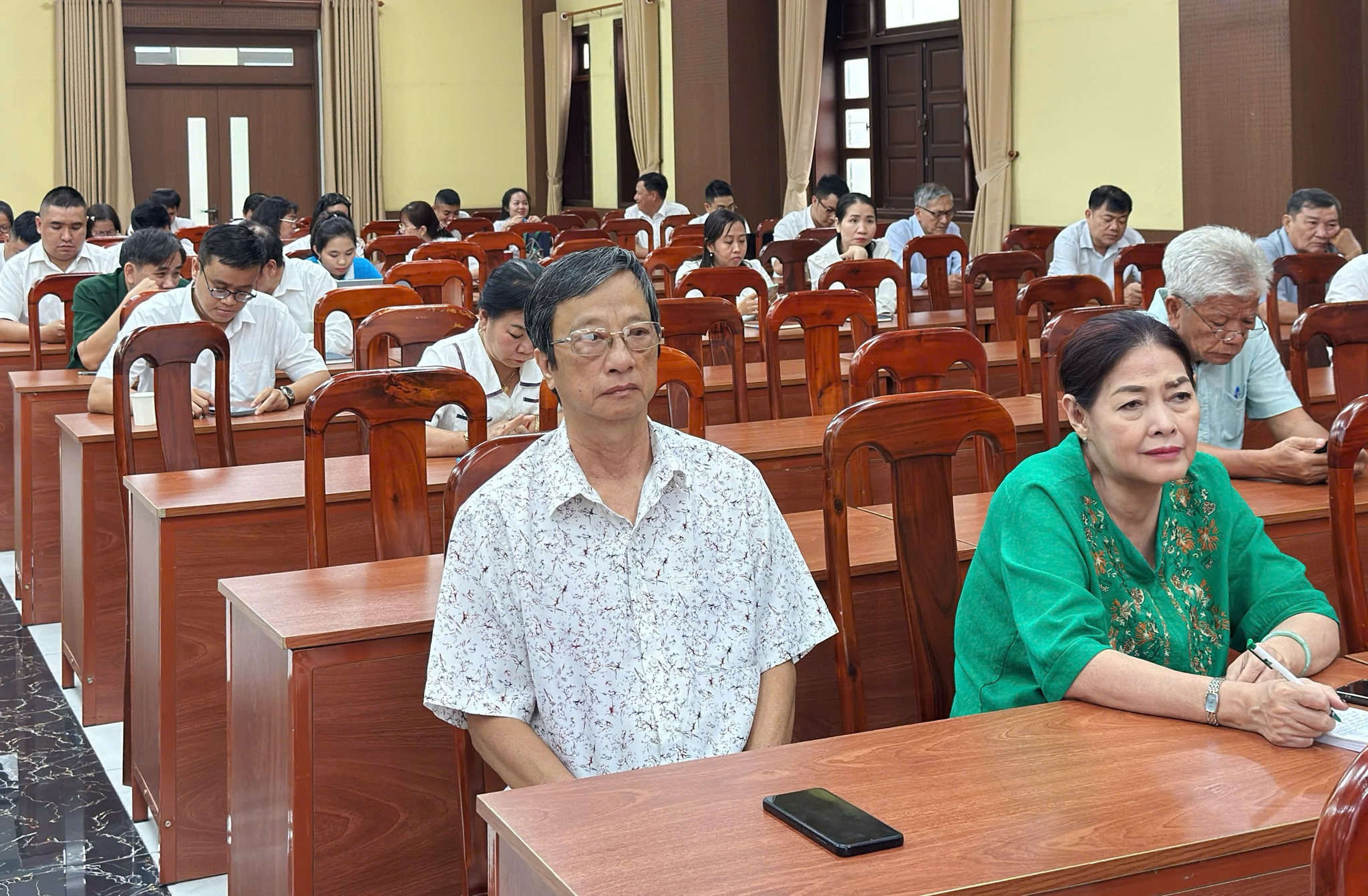 ĐẢNG ỦY PHƯỜNG TÂN ĐỊNH TIẾP SÓNG HỘI NGHỊ QUÁN TRIỆT NGHỊ QUYẾT ĐẠI HỘI ĐẠI BIỂU ĐẢNG BỘ THÀNH PHỐ HỒ CHÍ MINH LẦN THỨ I, NHIỆM KỲ 2025 - 2030